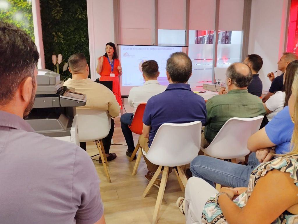 Formación, Datos y Fotocasa