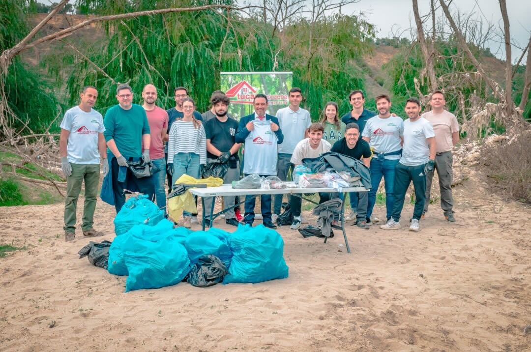 Patrulla Medioambiental: Compromiso de Tucasacórdoba y Studio128K con el Río Guadalquivir