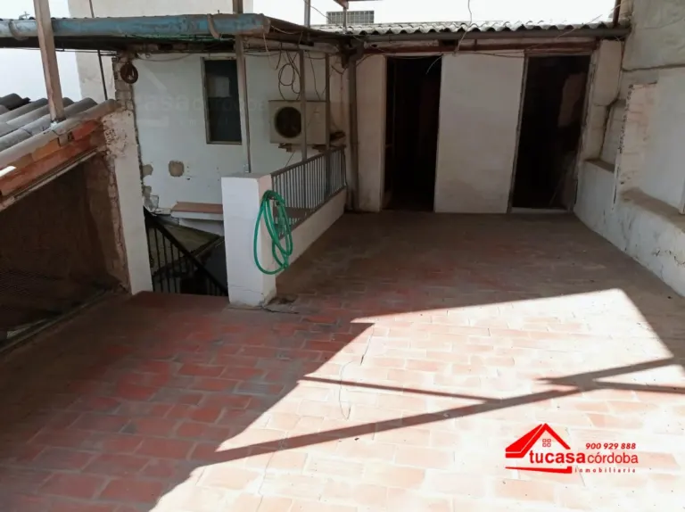 Casa en Valdeolleros