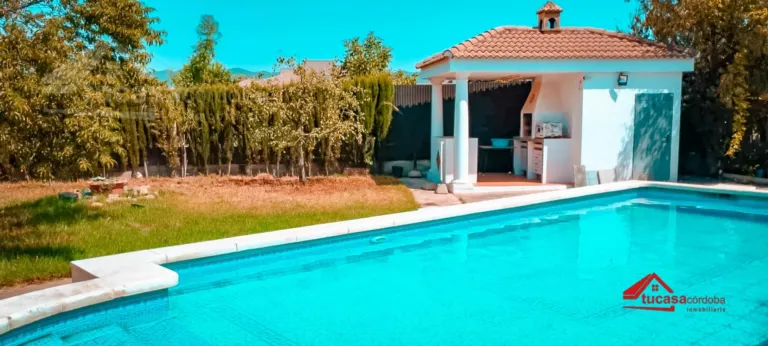Casa con terreno en La Barquera