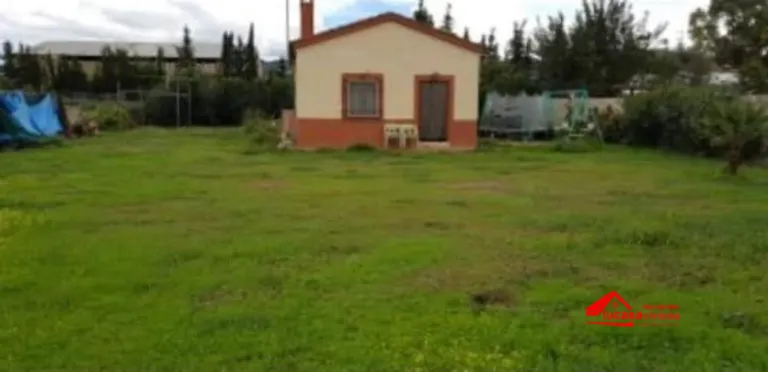 Casa con terreno en El Higuerón