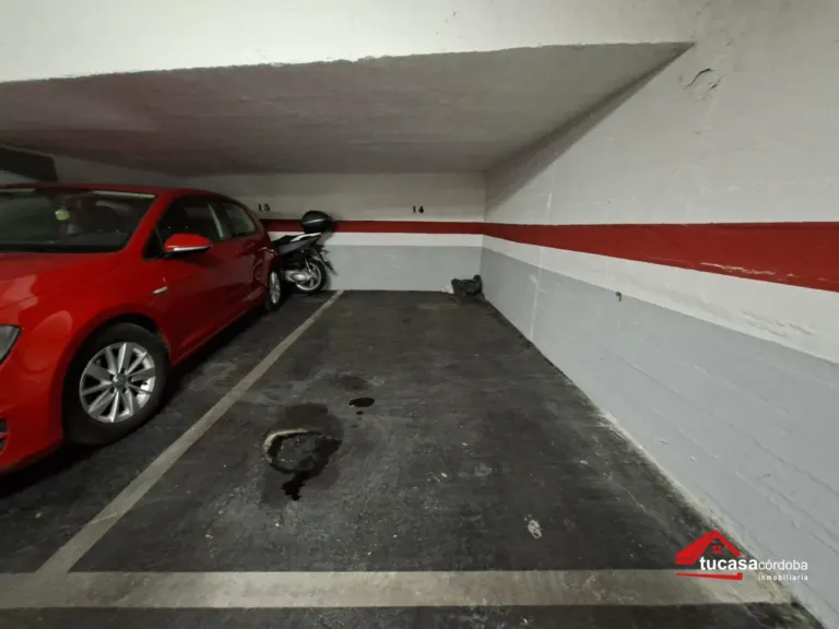 Parking en Medina Azahara