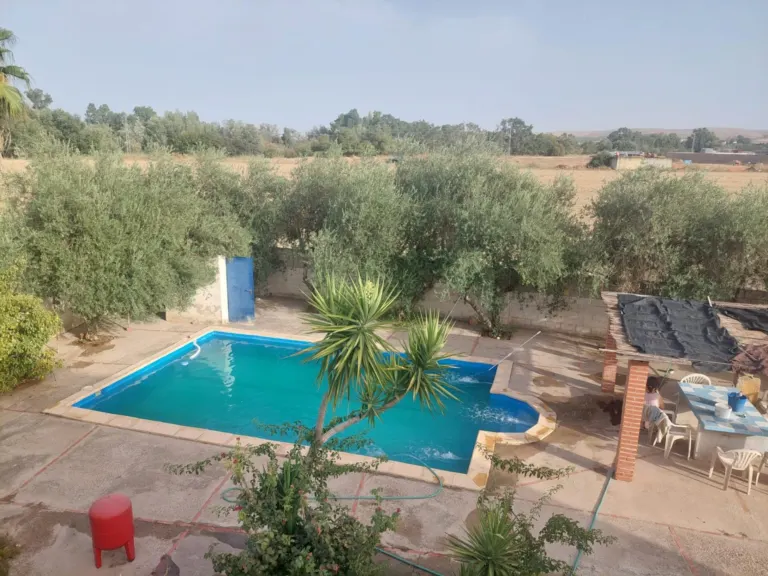 Casa con terreno en Majaneque
