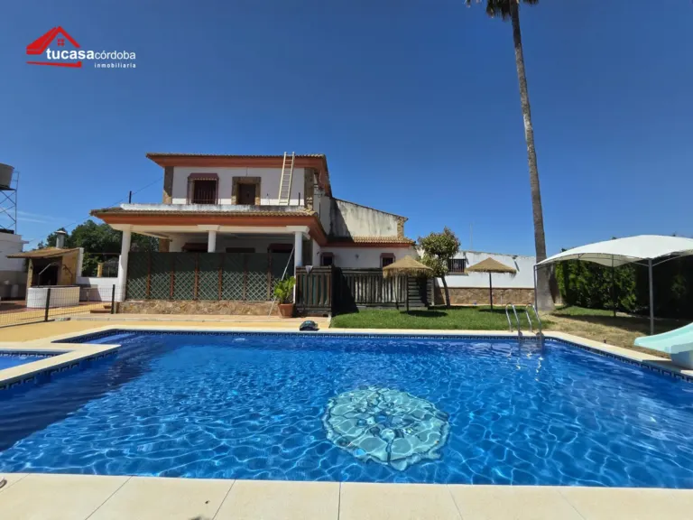 Chalet en Cuevas bajas
