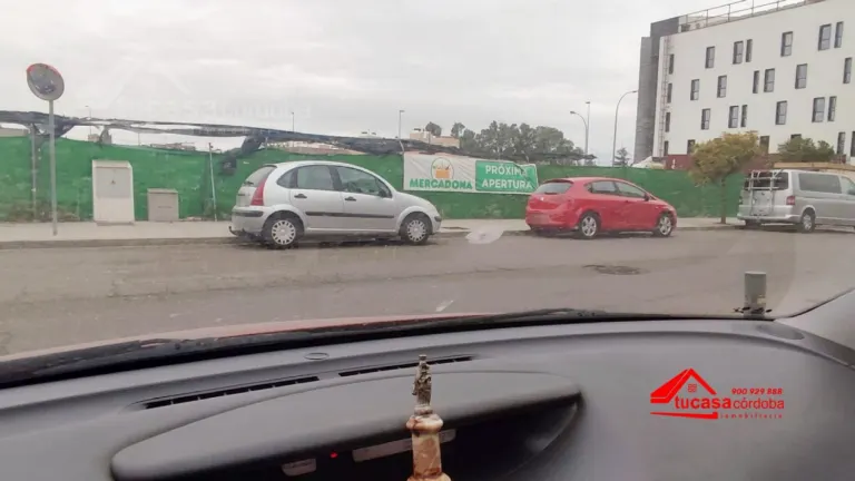 Parking en Arroyo del Moro