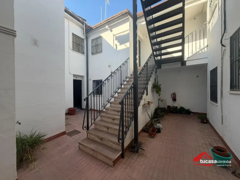Planta baja en Ollerías