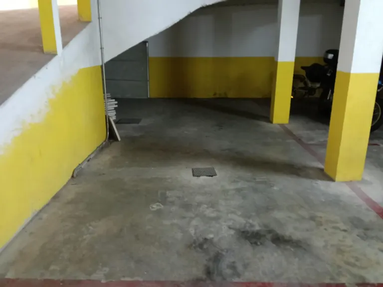 Parking en Huerta de la Reina
