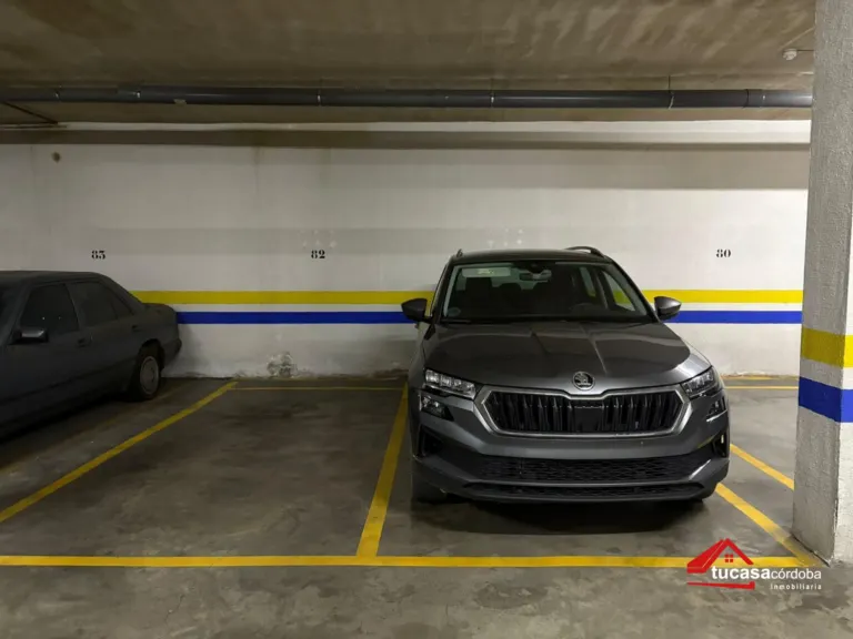 Parking en Arroyo del Moro