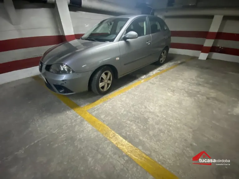 Parking en Ollerías